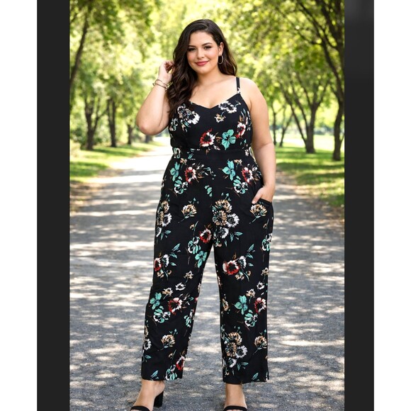 torrid Pants - Torrid Black Floral Wide Leg Jumpsuit Plus Size 24 V-Neck Pockets Back Zip NWT